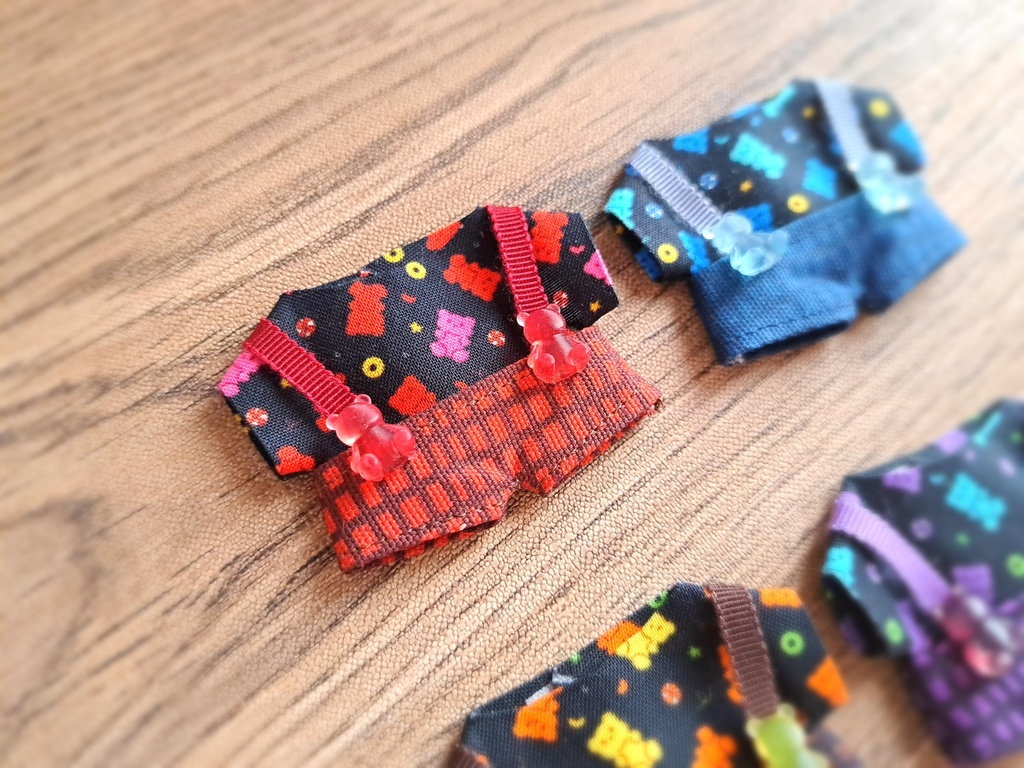 グミベアのお洋服