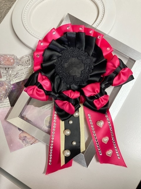 痛ロゼット ブラック×ピンク