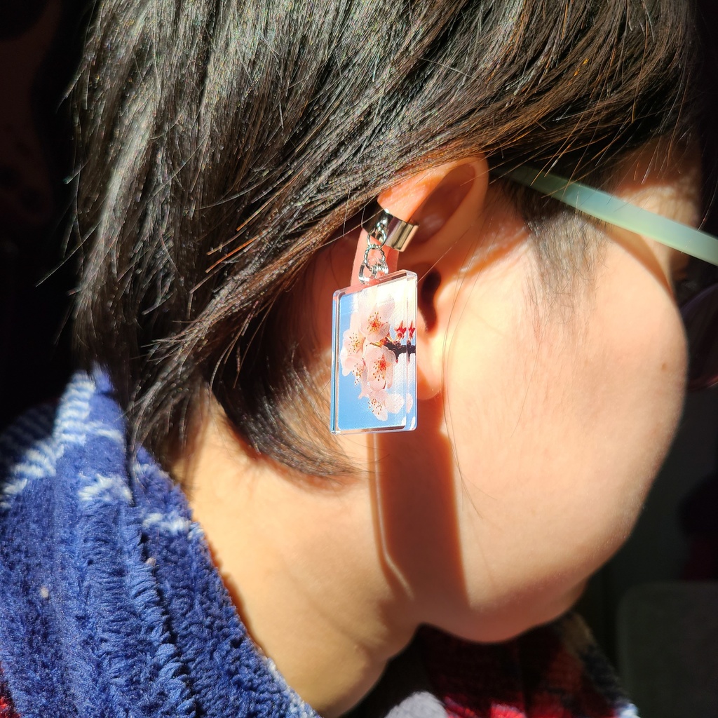 アクリルピアス 桜