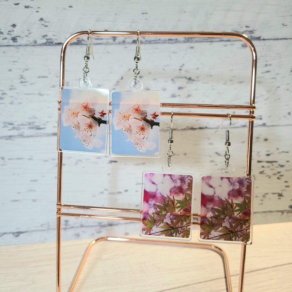 アクリルピアス 桜