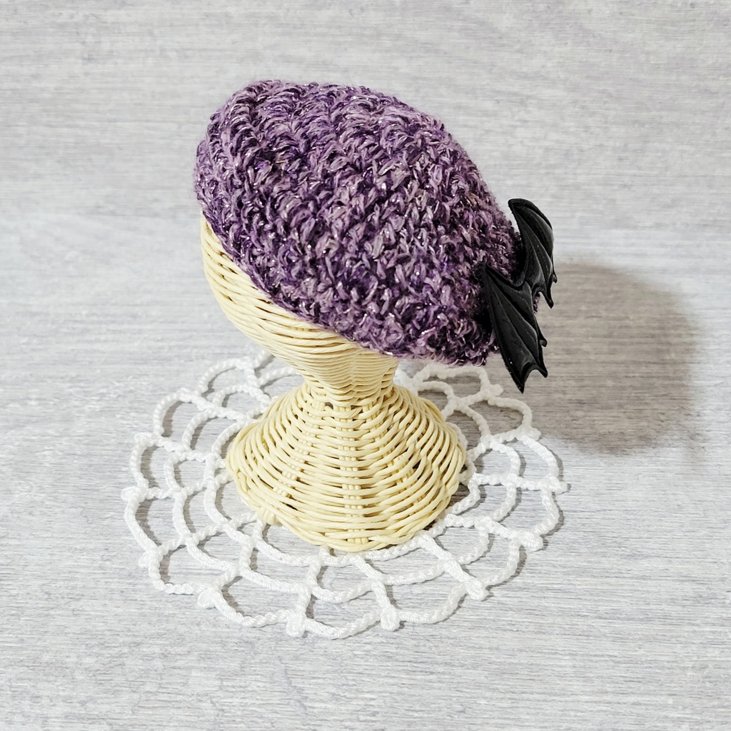 羽根が着脱できる✨️コウモリベレー帽