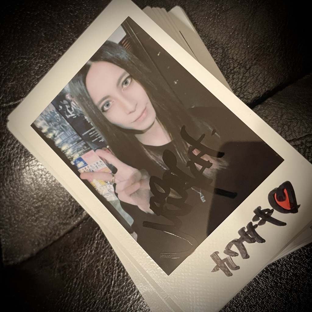 サイン入りチェキセット（2023.7.28@川崎セルビアンナイト）