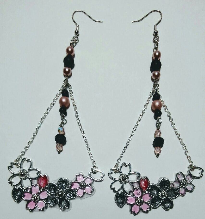 【キングダム】黒桜イメージピアス