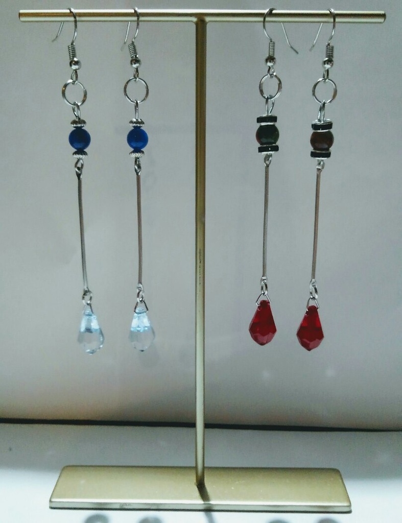 【キングダム】天然石・パワーストーンとドロップビーズのキャラクターイメージピアス(イヤリング)