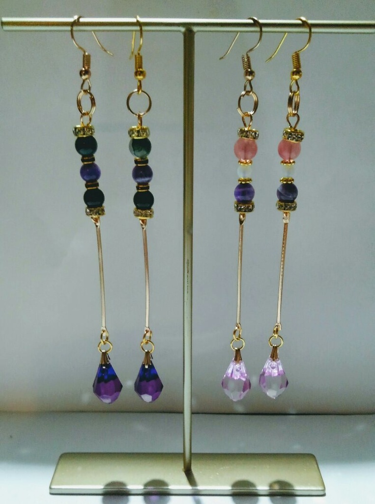 【キングダム】天然石・パワーストーンとドロップビーズのキャラクターイメージピアス(イヤリング)