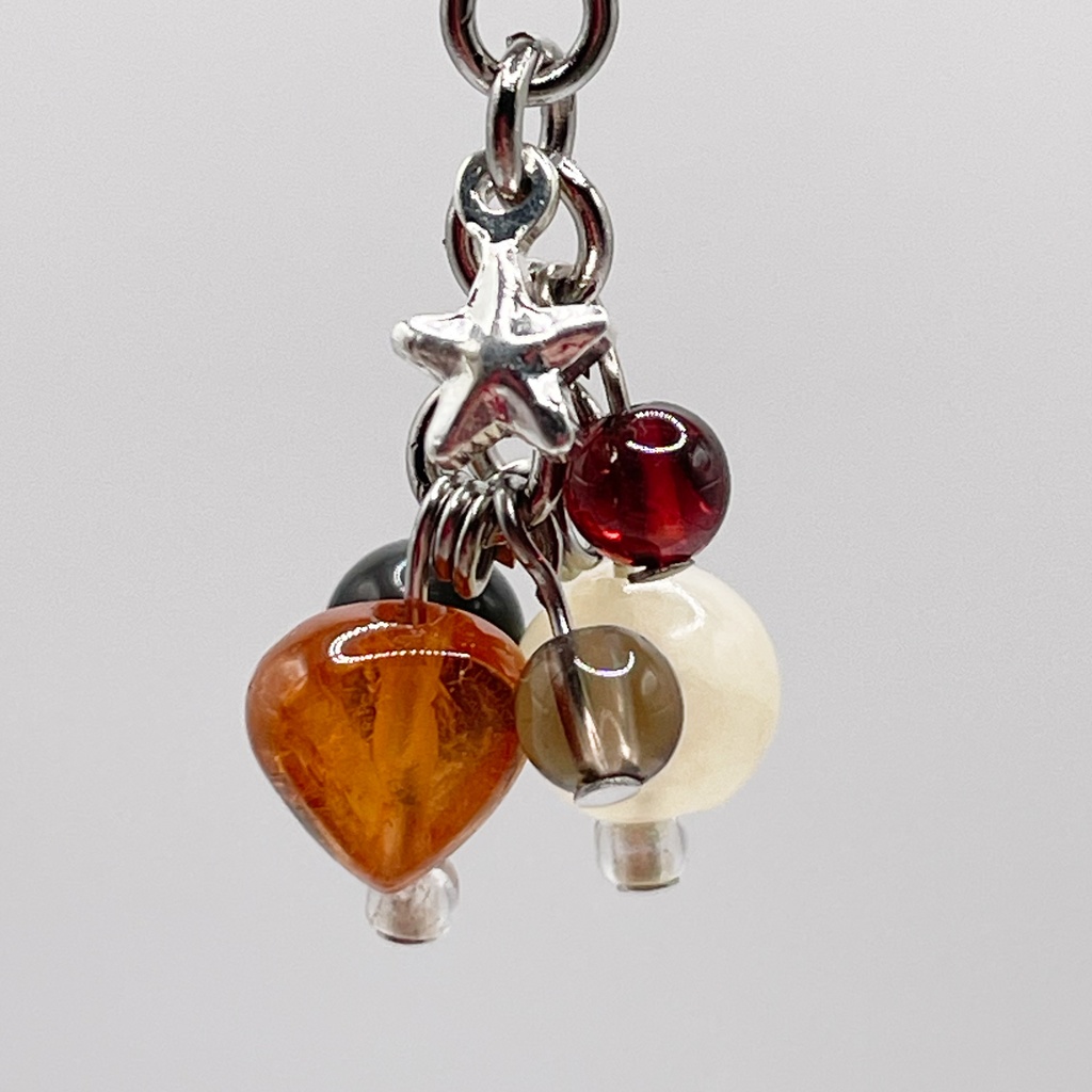 Lucky Charm|ハニーストーン&オレンジガーネット&黒曜石の天然石チャーム(ペンダントトップ/片耳ピアス)|g-002