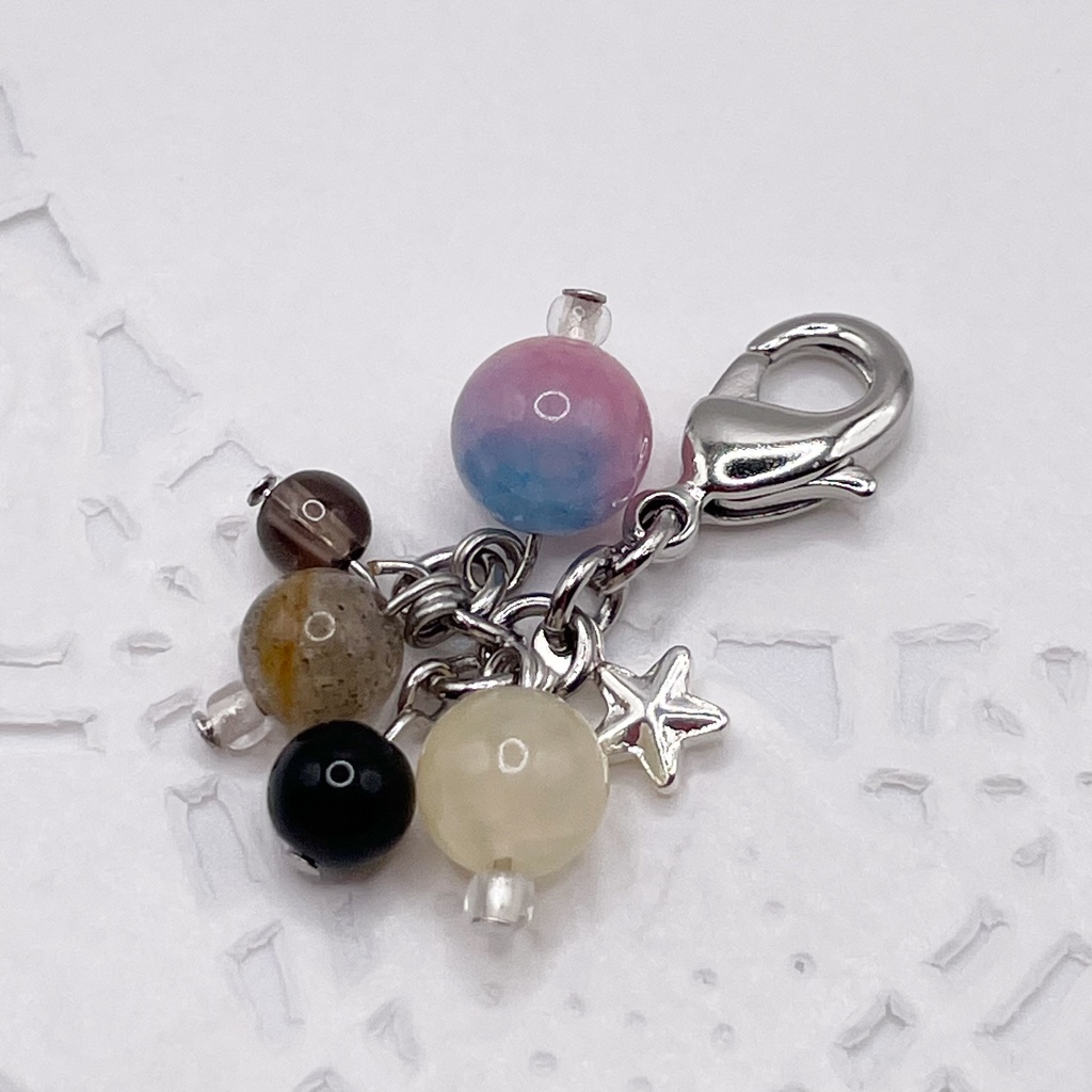 Lucky Charm|キャンディジェイド&ハニーストーン&ラブラドライトの天然石チャーム(ペンダントトップ/片耳ピアス)|g-003