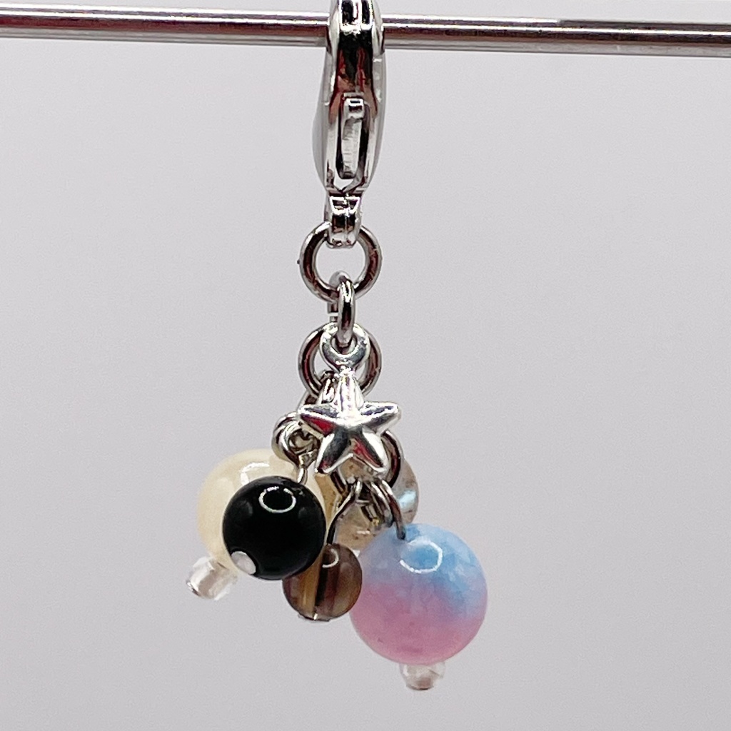 Lucky Charm|キャンディジェイド&ハニーストーン&ラブラドライトの天然石チャーム(ペンダントトップ/片耳ピアス)|g-003