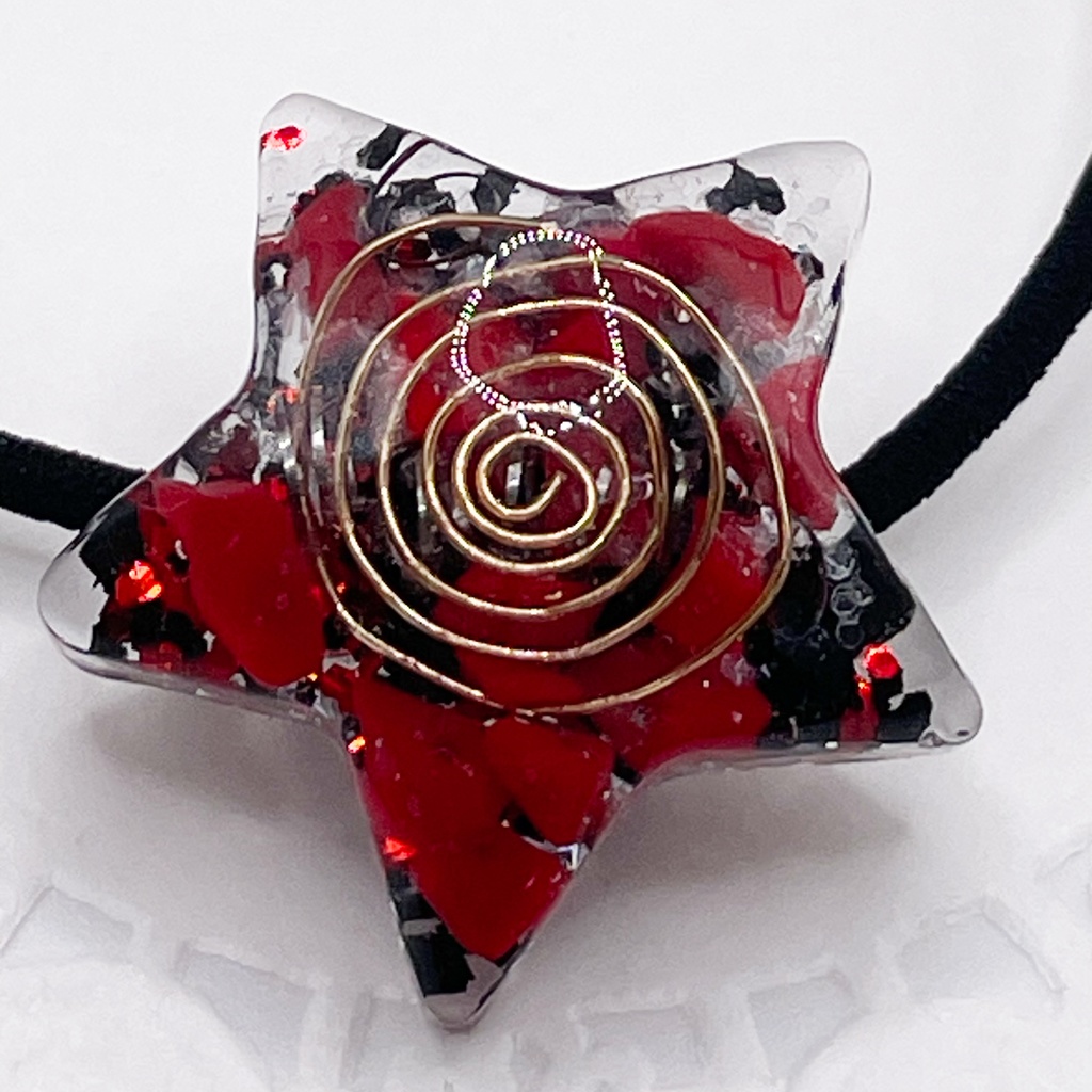 概念アクセ｜推しカラーにも◎ ぬいアクセにも◎｜星のオルゴナイトの天然石ヘアゴム/赤×黒・レッドストーン｜or-068