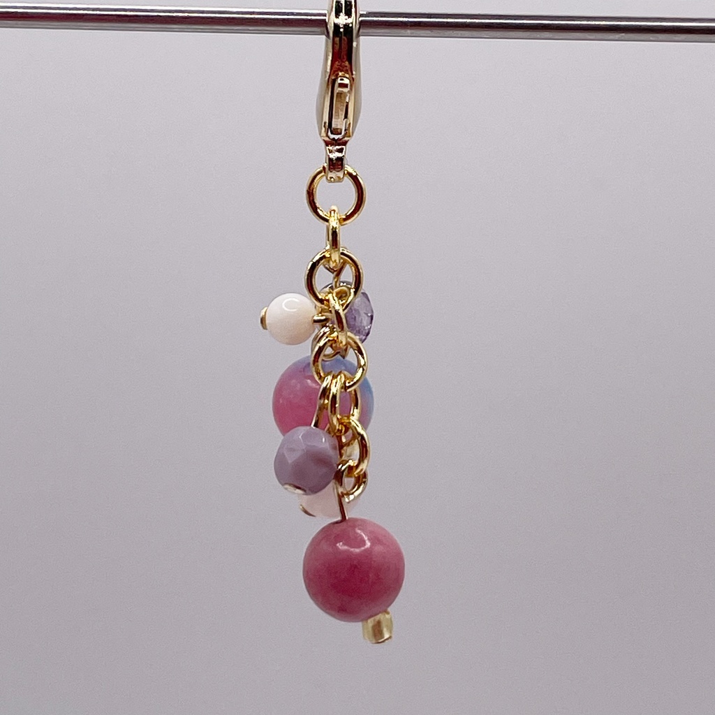 Lucky Charm【受注制作】ロードナイト&キャンディジェイド&ローズクォーツの天然石チャーム(ペンダントトップ/片耳ピアス)|a-048