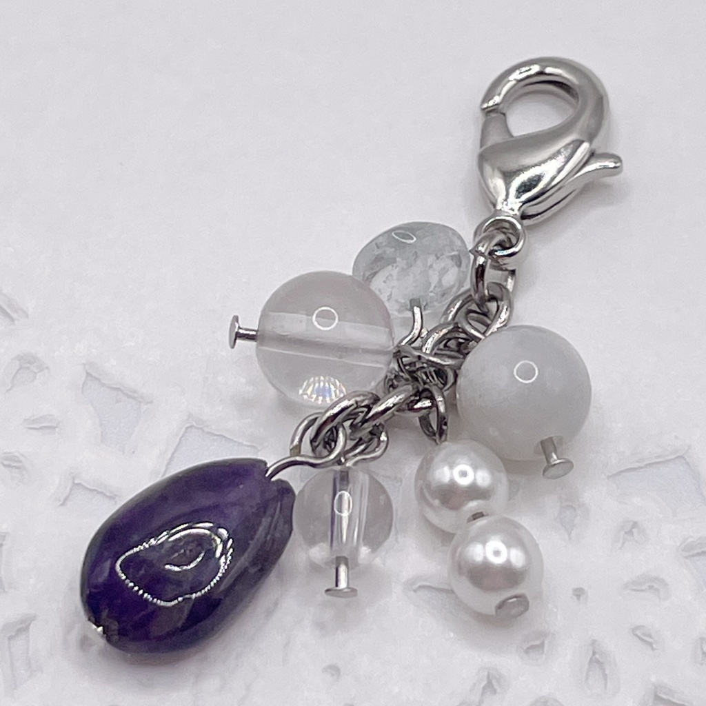 Lucky Charm|アメジスト&ムーンストーン&ローズクォーツの天然石チャーム(ペンダントトップ/片耳ピアス)|a-047