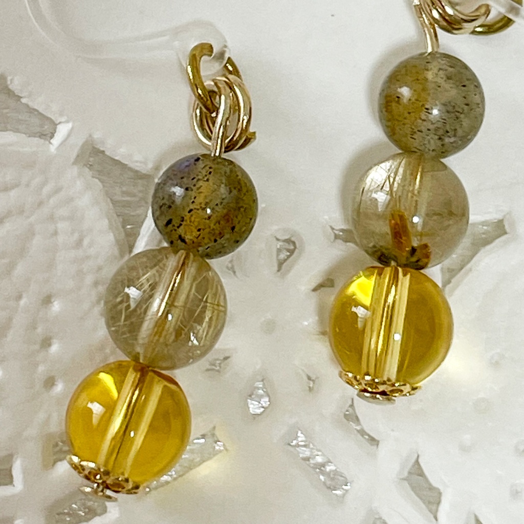 Lucky Charm｜Pierce (Earring & Charm Available)【受注制作】シトリン＆ルチルクォーツ＆ラブラドライトの天然石ピアス（イヤリング/チャーム）｜k-028