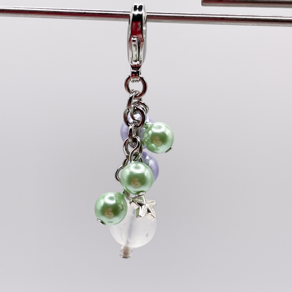 Lucky Charm|ムーンストーン&紫×緑のパールの天然石チャーム(ペンダントトップ/片耳ピアス)|g-016