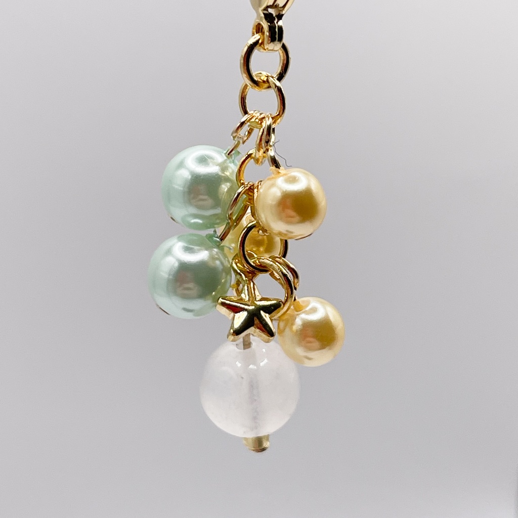 Lucky Charm|ムーンストーン&イエロー×グリーンのパールの天然石チャーム(ペンダントトップ/片耳ピアス)|g-017