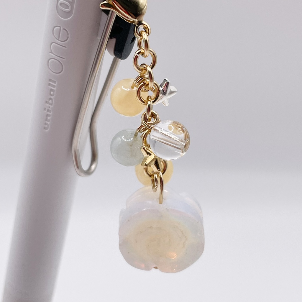 勇尾概念アクセ|推しカラーにも◎ |ミルキークォーツ&トパーズ&アクアマリンの天然石チャーム(ペンダントトップ/片耳ピアス)|g-027