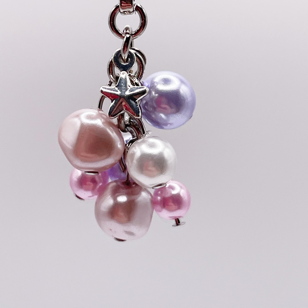 鯉登少尉概念アクセ|推しカラーにも◎ |紫陽花イメージのパープル系パールのチャーム(ペンダントトップ/片耳ピアス)|g-035
