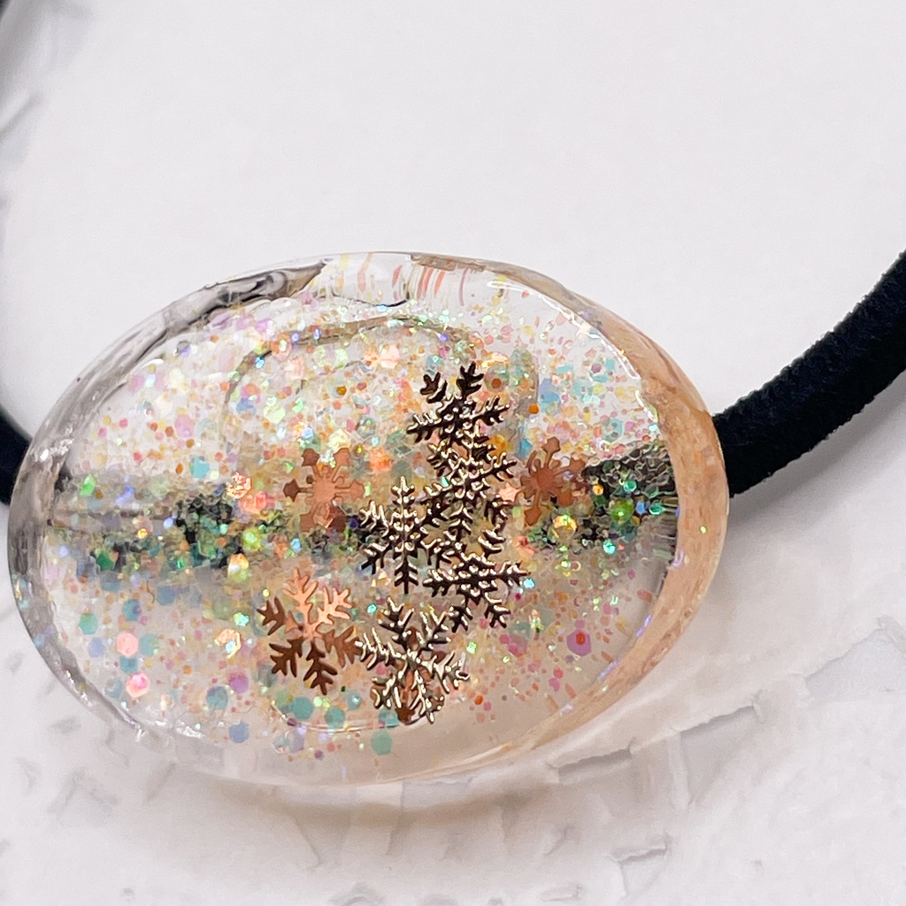 鶴見中尉概念アクセ|推しカラーにも◎ |※B品※楕円形×雪のレジンヘアゴム/オレンジ|g-043