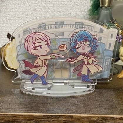 丸パンアクリルスタンド 