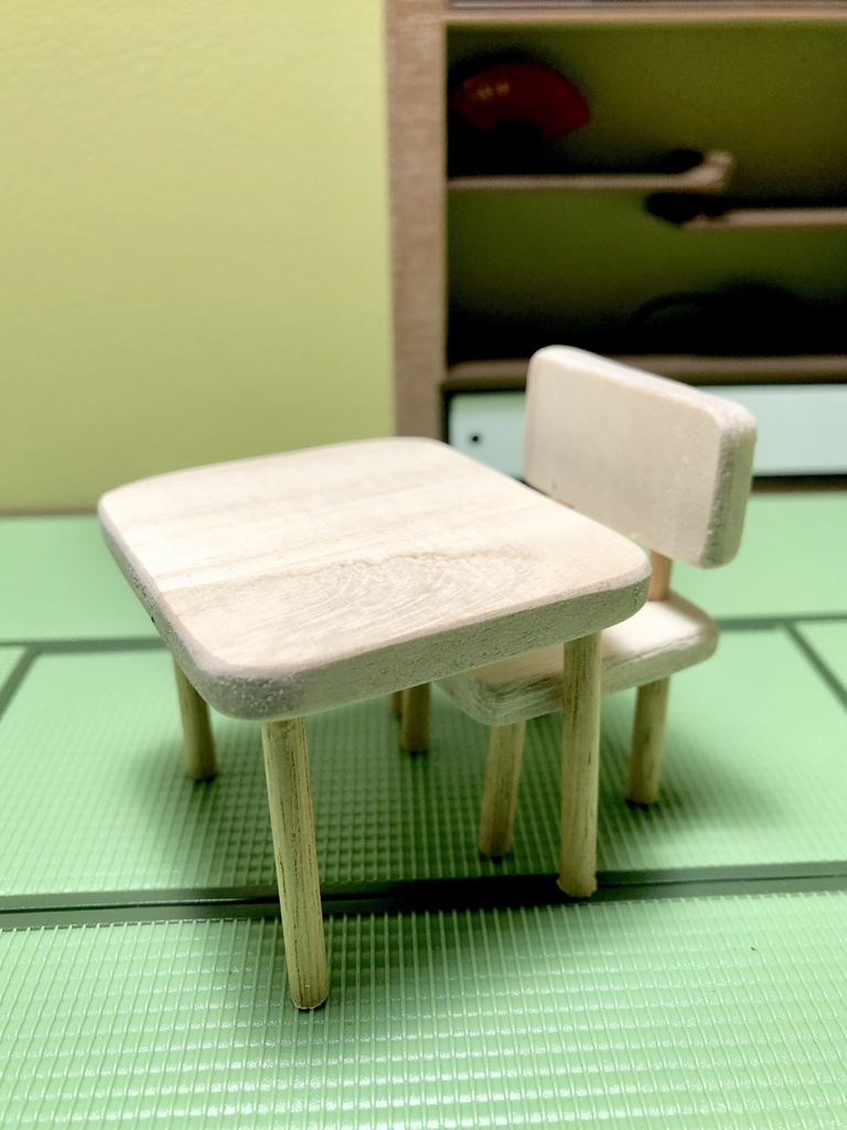 ミニチュア家具(机&椅子)