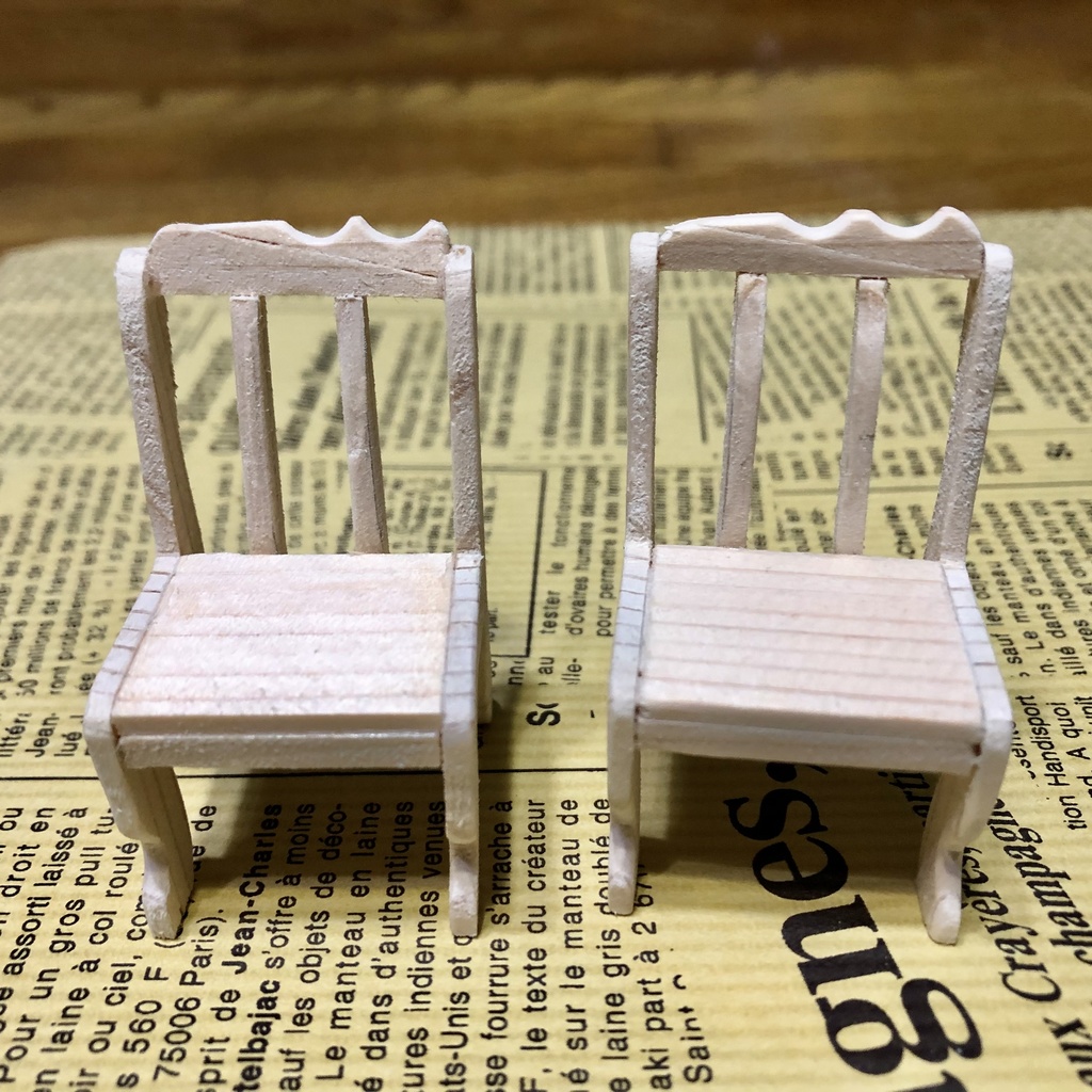 ミニチュア家具*楕円型テーブルと椅子(2脚)セット