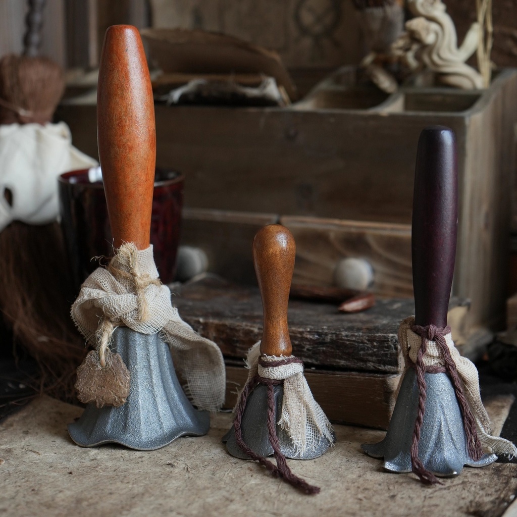 ハンドベル 巫鈴 手振り鈴 呼び鈴 魔女 魔法