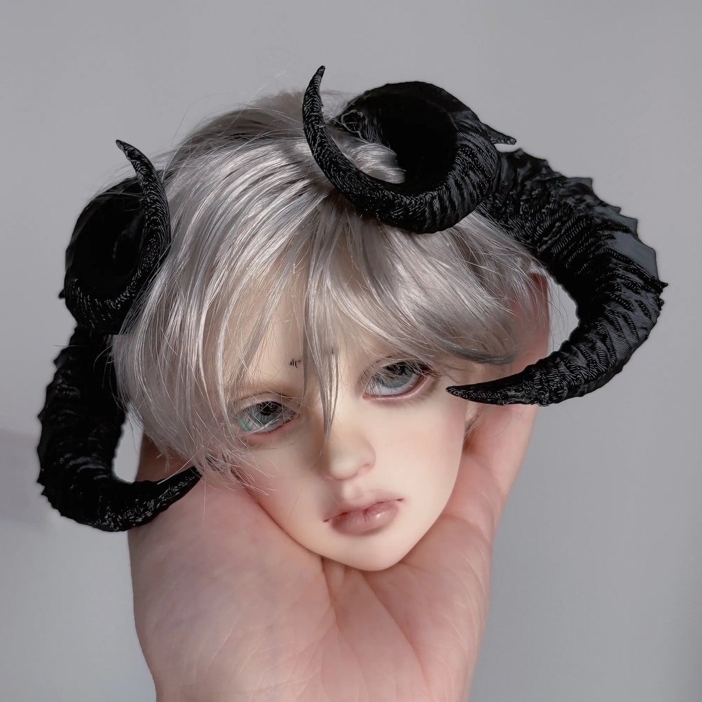 【1/4,1/3】悪魔の角 ひつじの角 白 黒