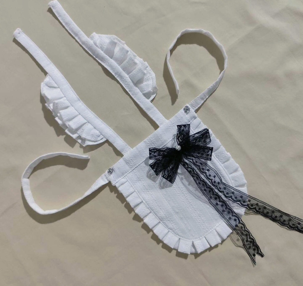 1/4　エプロン　メイド