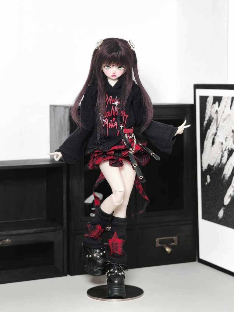 1/4ドール服 地雷系 ダークチェックコーデ