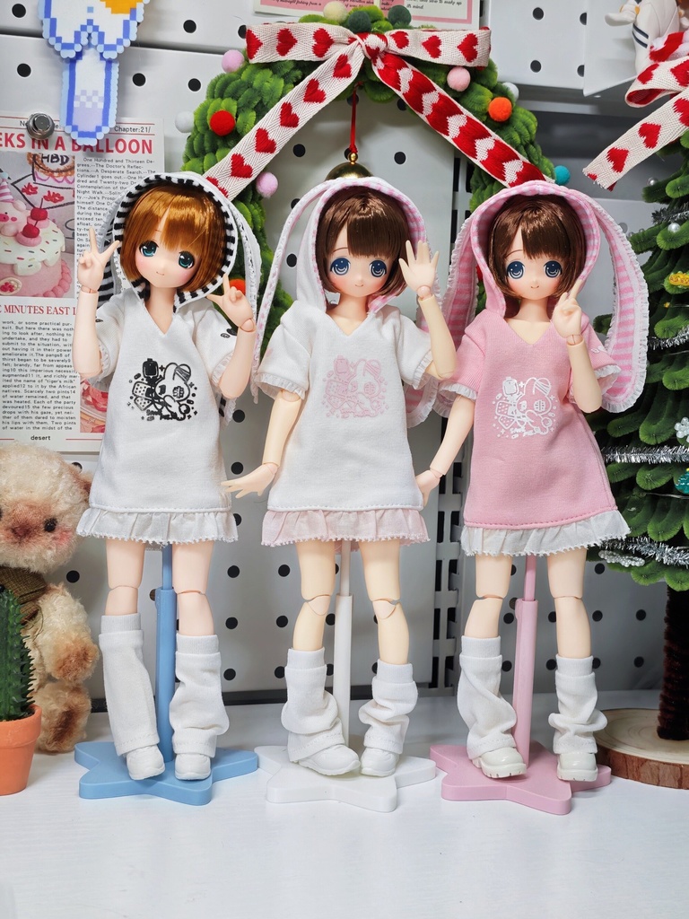 1/6ドール服　うさ耳パーカーワンピース　ピュアニーモ S　ピュアニーモ M　オビツ24　オビツ22