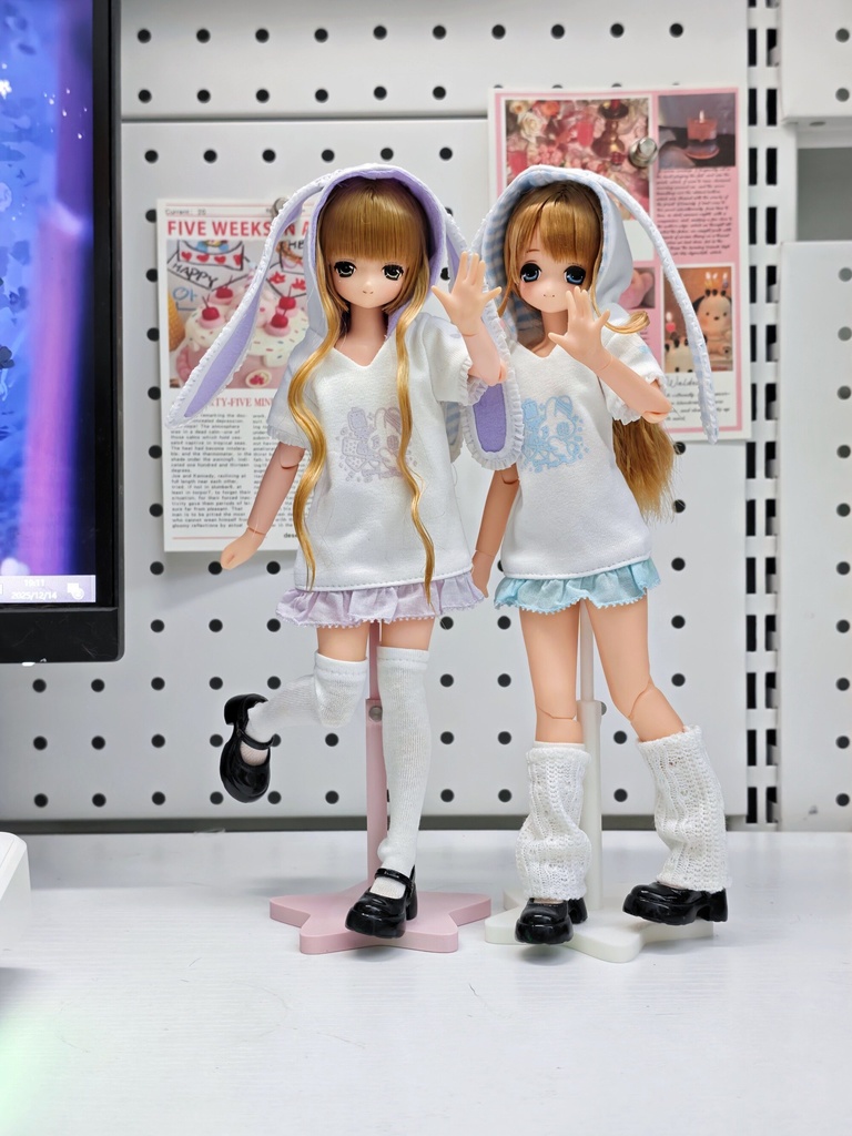 1/6ドール服 うさ耳パーカーワンピース ピュアニーモ S ピュアニーモ M オビツ24 オビツ22