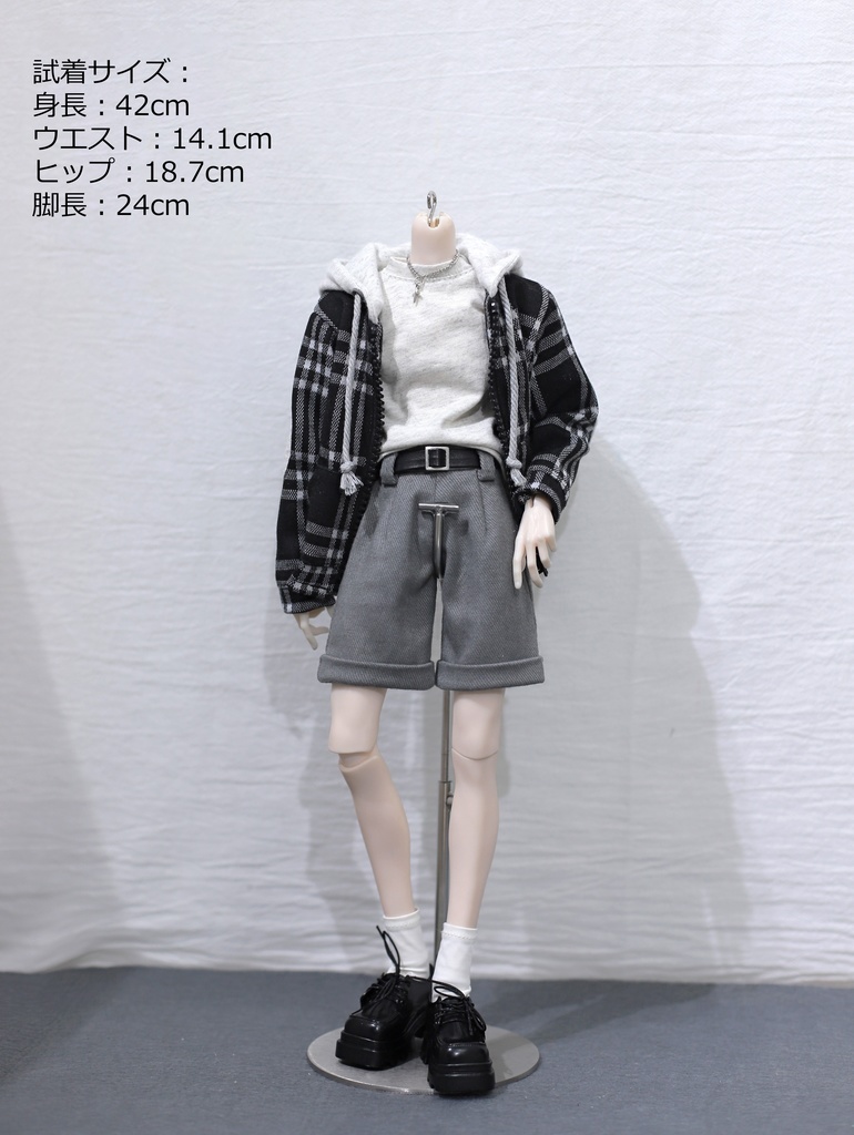 1/4ドール服 ハーフパンツ ベルト付き