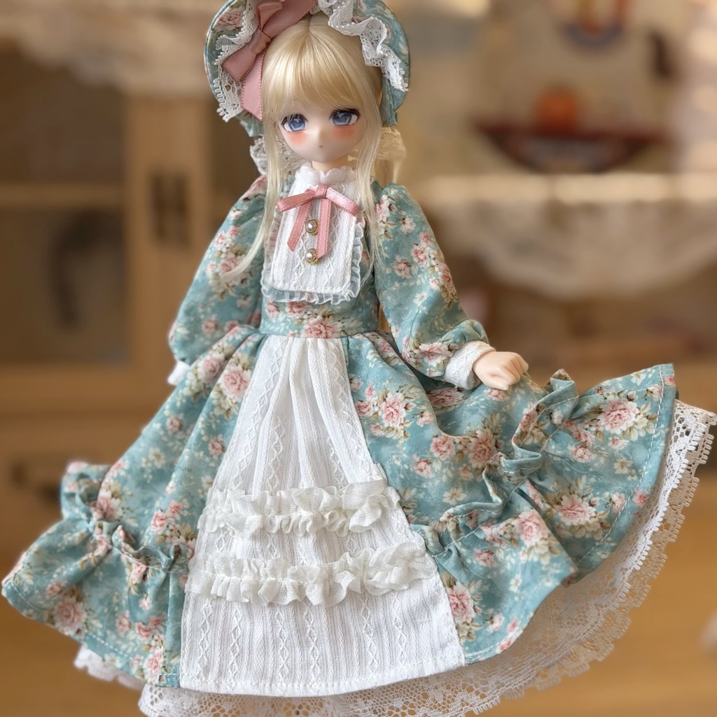 バラ柄ワンピース Azone OB22 OB24 OB26 オビツ22 オビツ24 オビツ26 1/6ドール服 ピュアニーモ S ピュアニーモ M