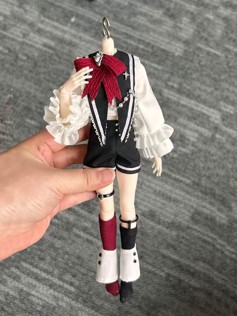 1/6ドール服　Azone　OB22　OB24　オビツ22　オビツ24　ピュアニーモ S　ピュアニーモ M　
