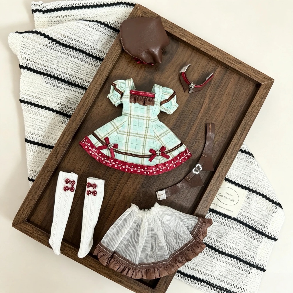 1/6ドール服　Azone　OB22　OB24　OB26　オビツ22　オビツ24　オビツ26　1/6ドール服　ピュアニーモ S　ピュアニーモ M　