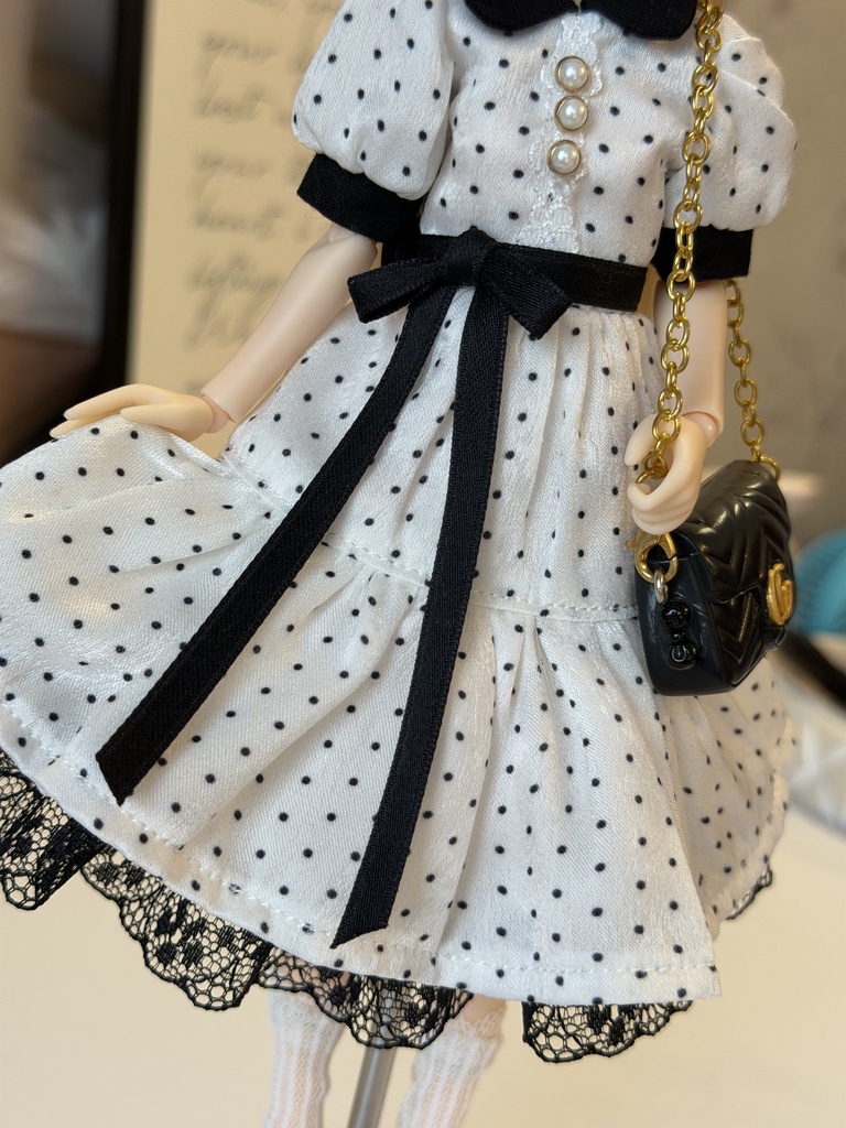 1/6ドール服 ドットワンピース Azone OB22 OB24 オビツ22 オビツ24 ピュアニーモ S ピュアニーモ M ドール服