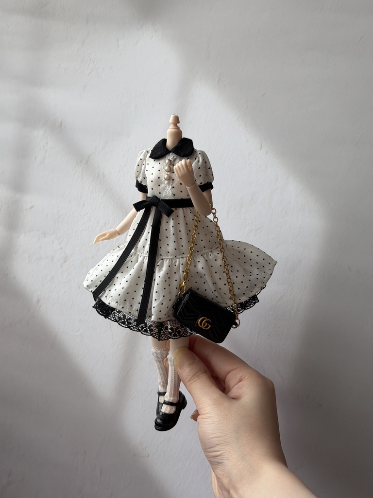 1/6ドール服 ドットワンピース Azone OB22 OB24 オビツ22 オビツ24 ピュアニーモ S ピュアニーモ M ドール服