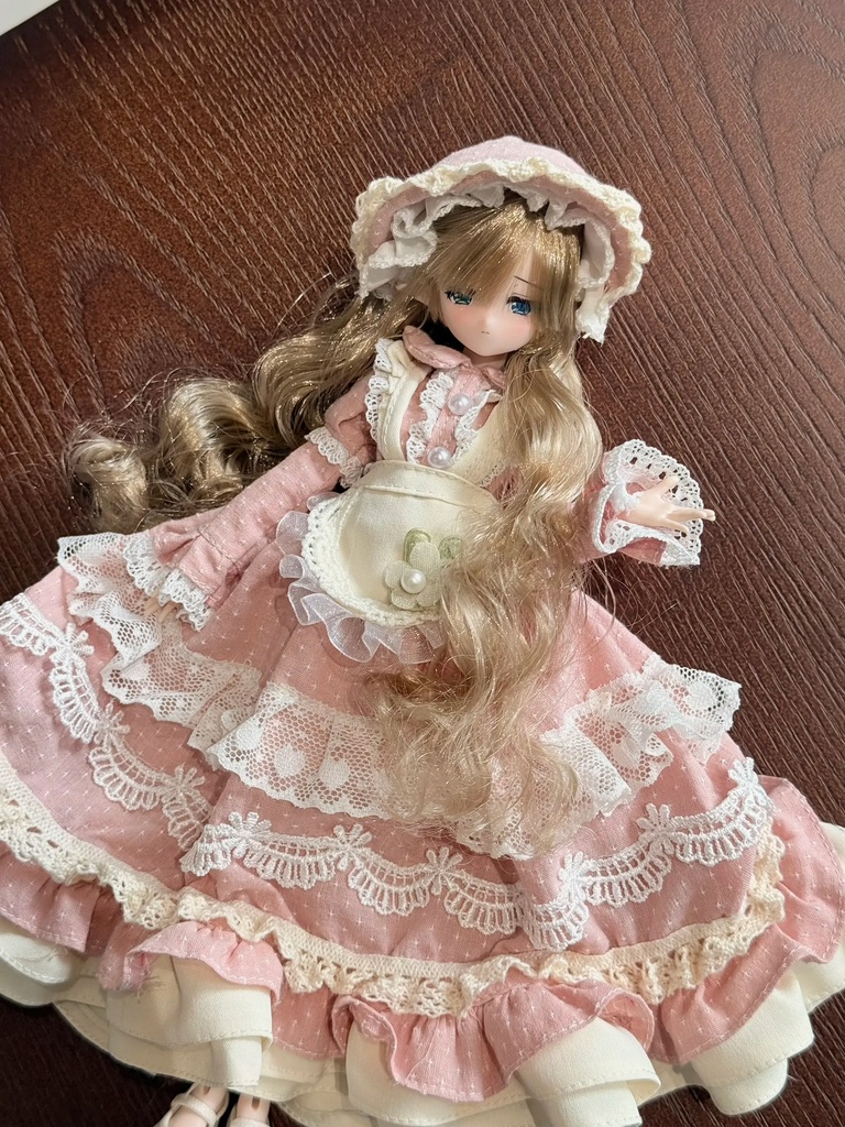 1/6　ピンククラシカルワンピース　ドール服　Azone　OB22　OB24　オビツ22　オビツ24　ピュアニーモ S　ピュアニーモ M