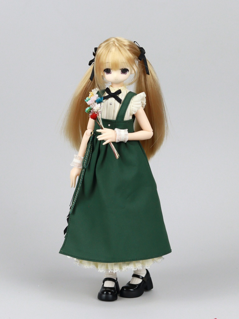 1/6　ジャンパースカート　ドール服　Azone　OB22　OB24　オビツ22　オビツ24　ピュアニーモ S　ピュアニーモ M　