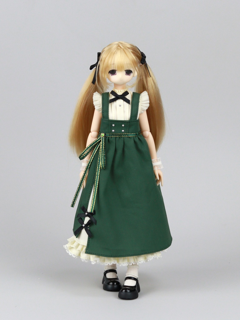 1/6　ジャンパースカート　ドール服　Azone　OB22　OB24　オビツ22　オビツ24　ピュアニーモ S　ピュアニーモ M　