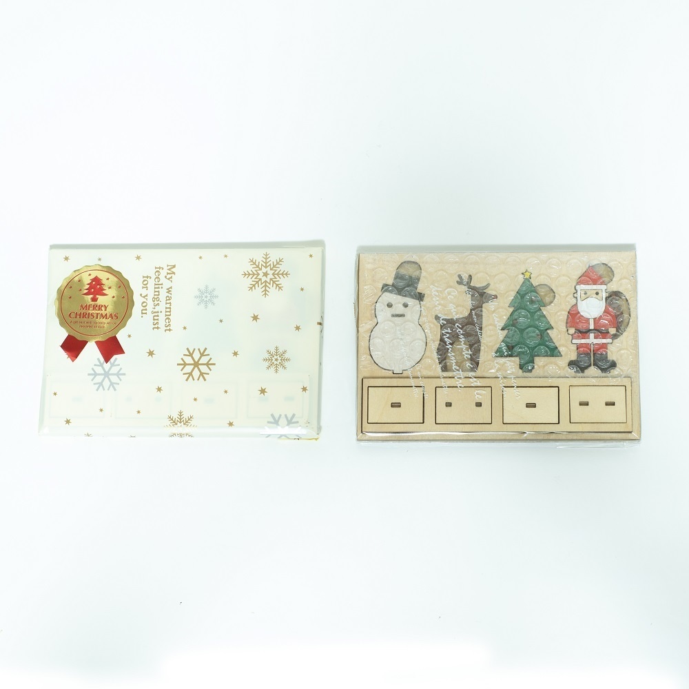 クリスマス「雪ダルマ トナカイ ツリー サンタクロース」小さな木の置物 4点セット