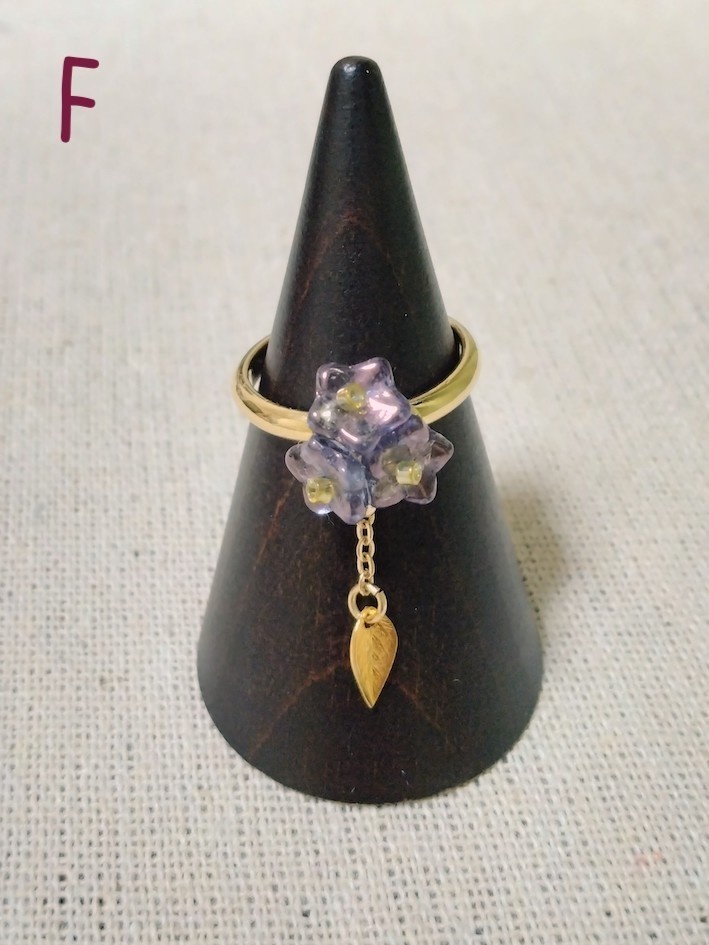 【artevarie104】小花のリング