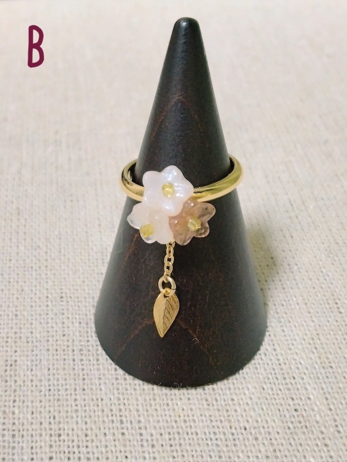 【artevarie104】小花のリング