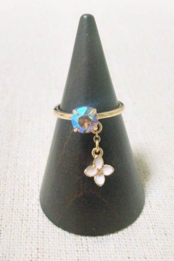 【arteVarie130】秋色チャーム付きリング