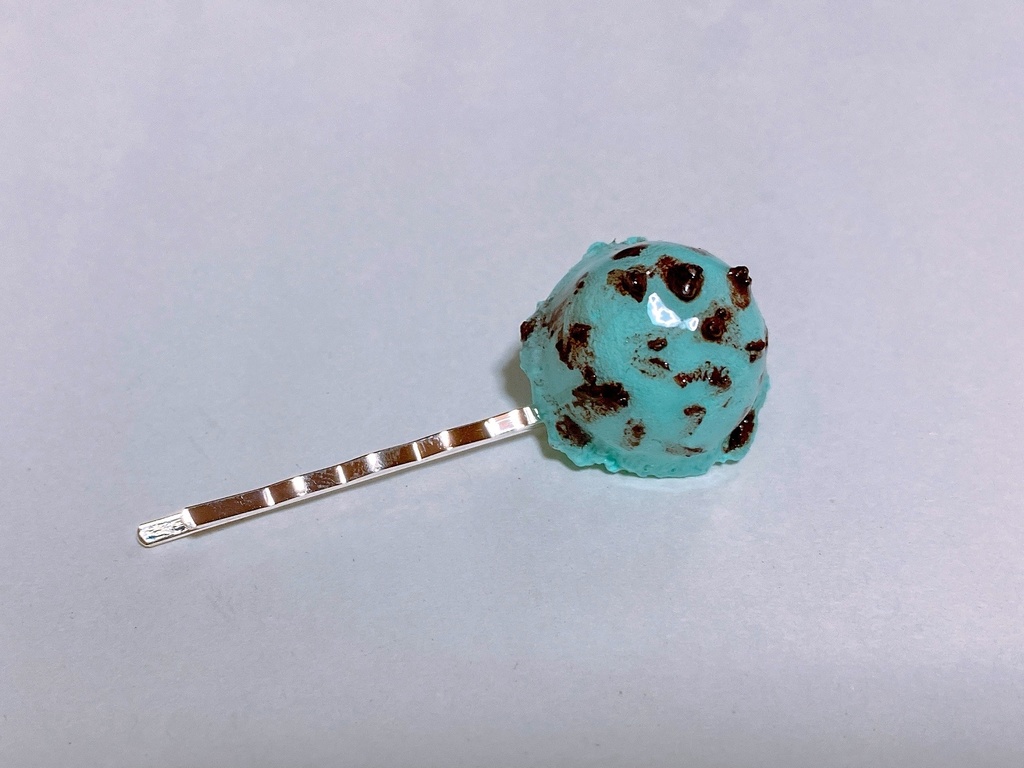 Patisserie HIMEKI✧*̣̩⋆̩☽⋆゜チョコミントヘアピン