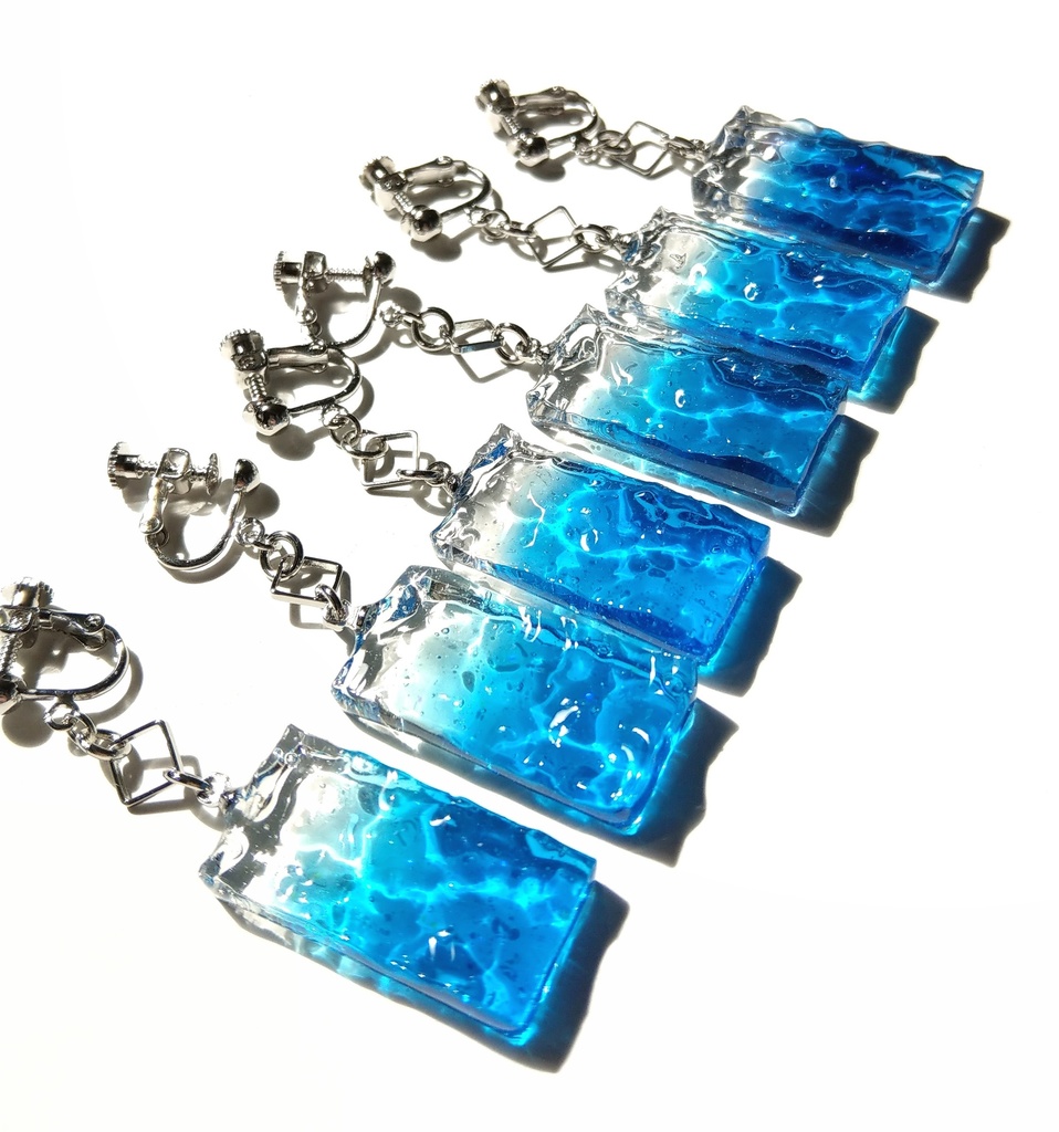 海に映る星イヤリング