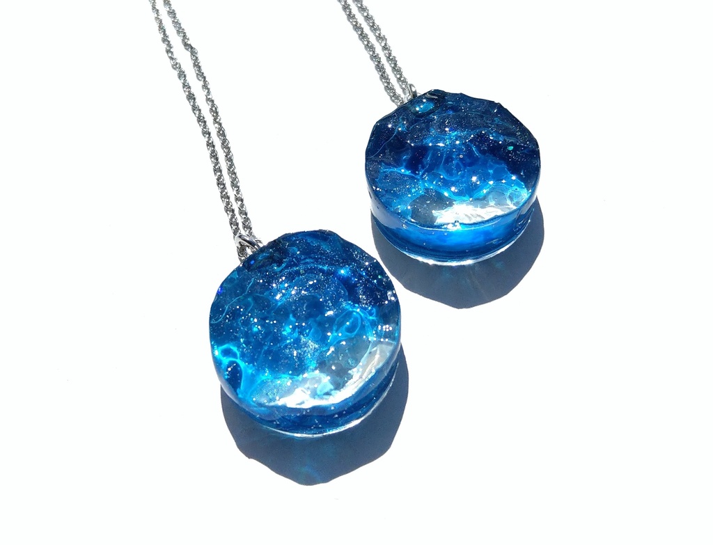 海に映る星ネックレス丸型【自宅発送あんしんBoothパック】