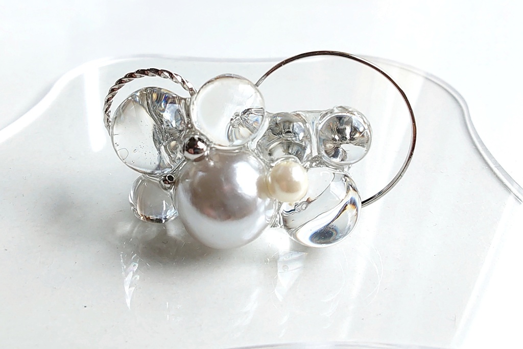 つぶつぶのイヤーカフ【自宅発送あんしんBoothパック】