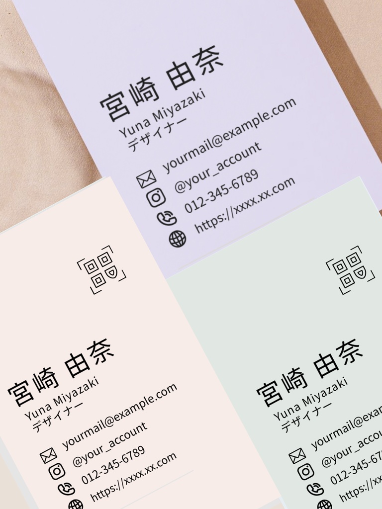 縦型ミニマル名刺|淡色×アイコンで連絡先が一目で伝わる|フリーランス向け|Canva|c.ライトブルー