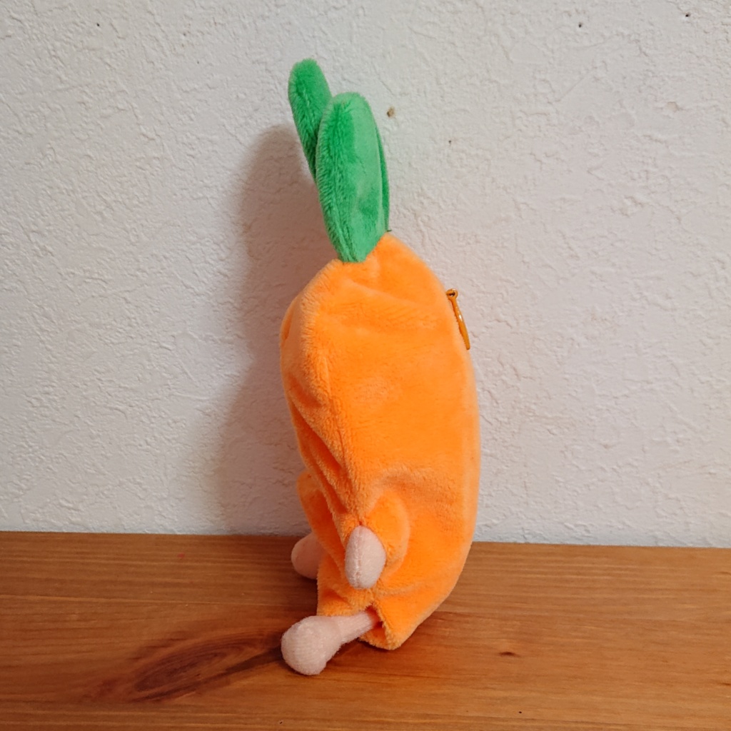 にんじんの着ぐるみ