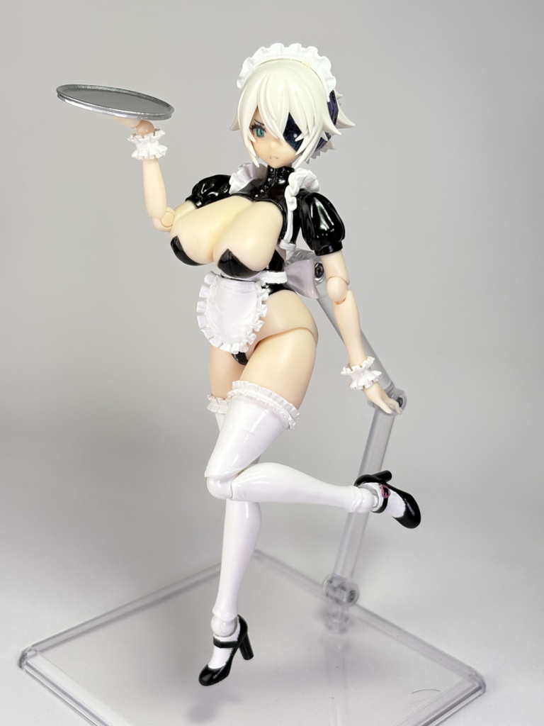 可動メイド素体
